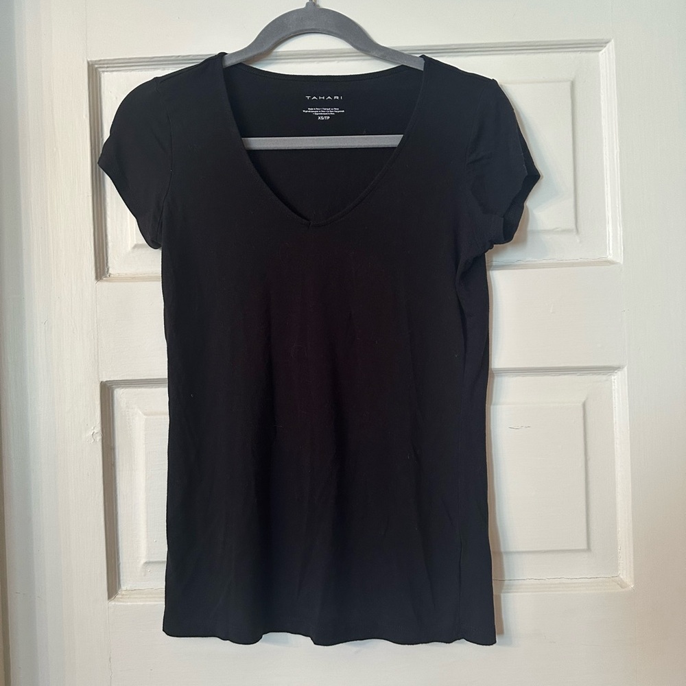 Tahari Women's Black V-Neck Top